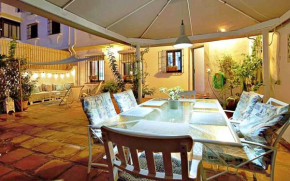 Grand patio apartment